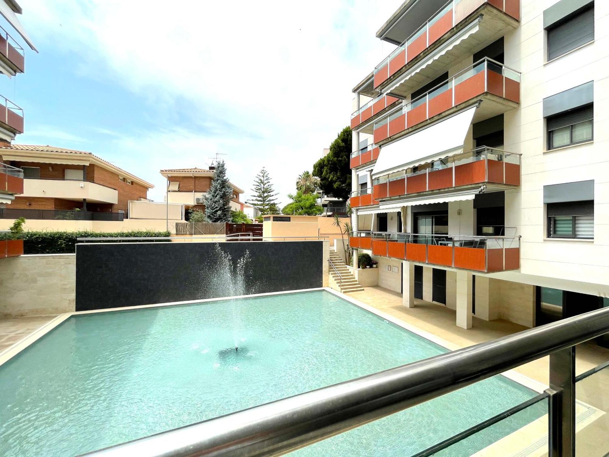 Luxurycambrils Resort&Spa Ngoại thất bức ảnh